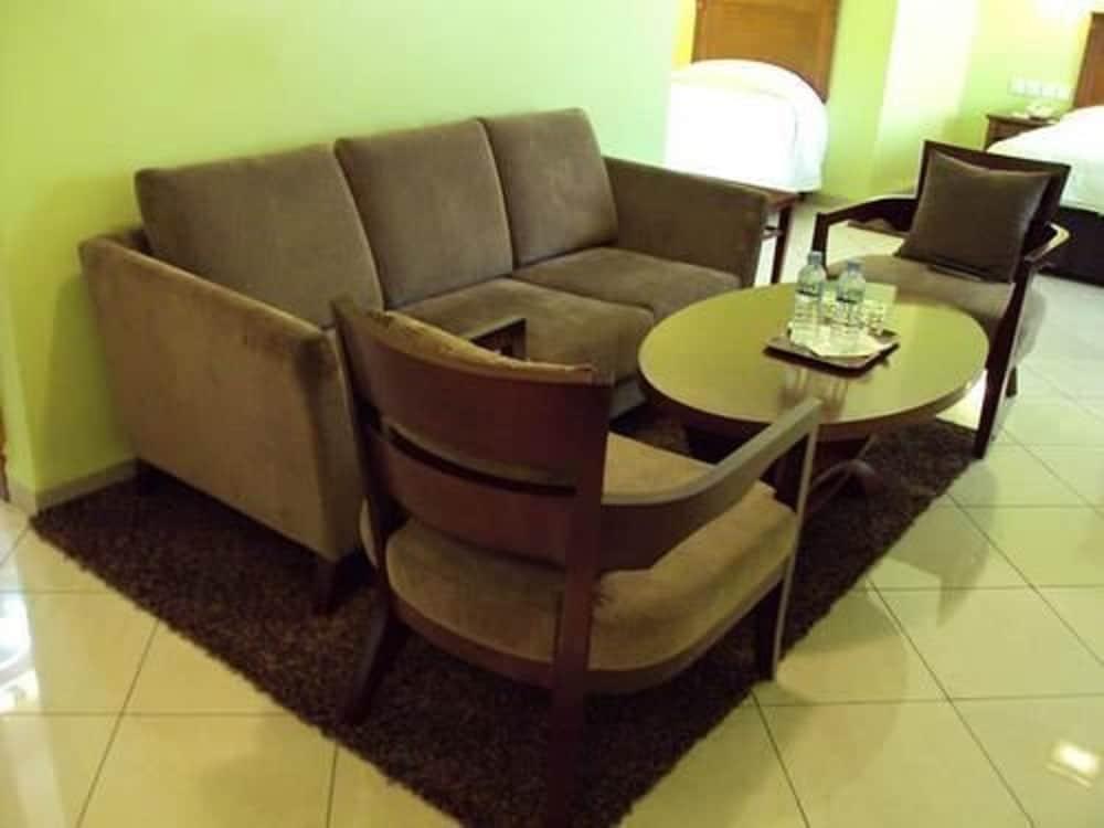 Sweet Hotel Rouiba ภายนอก รูปภาพ